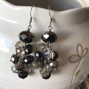 ❣️Clearance 5/$35❣️dangle earrings